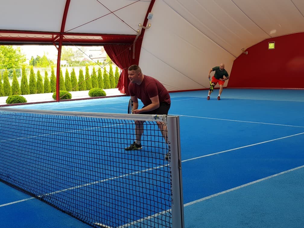 Szkoła Tenisa Tie Break - Korty w Warszawie, tenis dla dzieci, obozy tenisowe